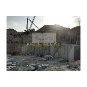 Khai Th&aacute;c Khối Đ&aacute; Granite Tự Nhi&ecirc;n Đen Tuyền Ấn Độ Quarry Q5050
